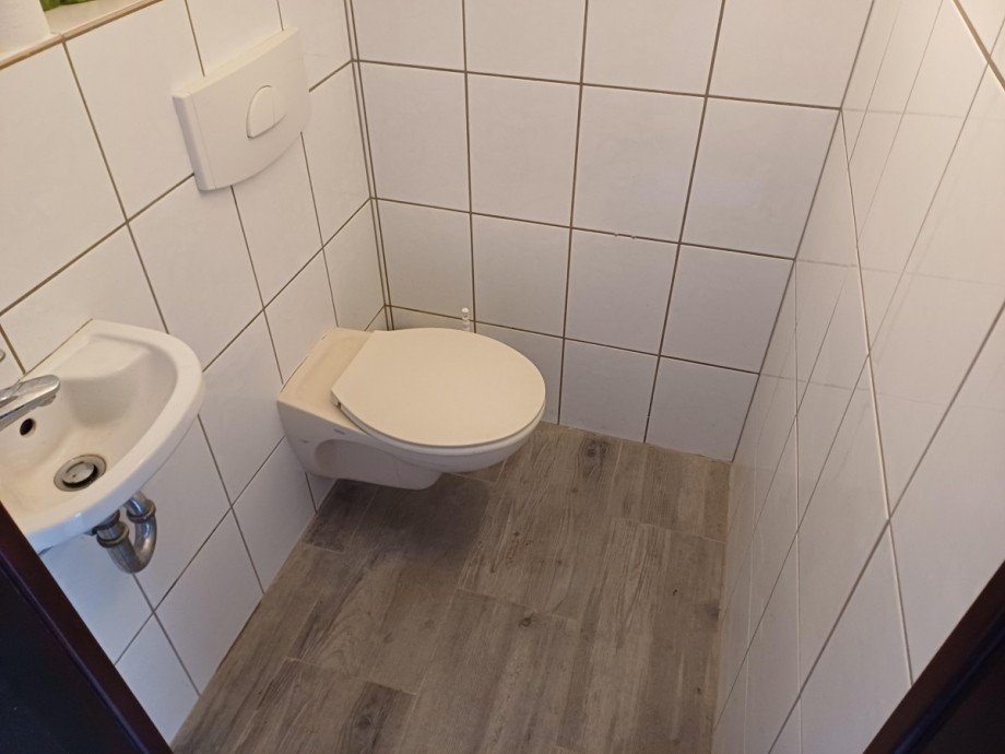 G�ste-WC Einfamilienhaus Hohenau