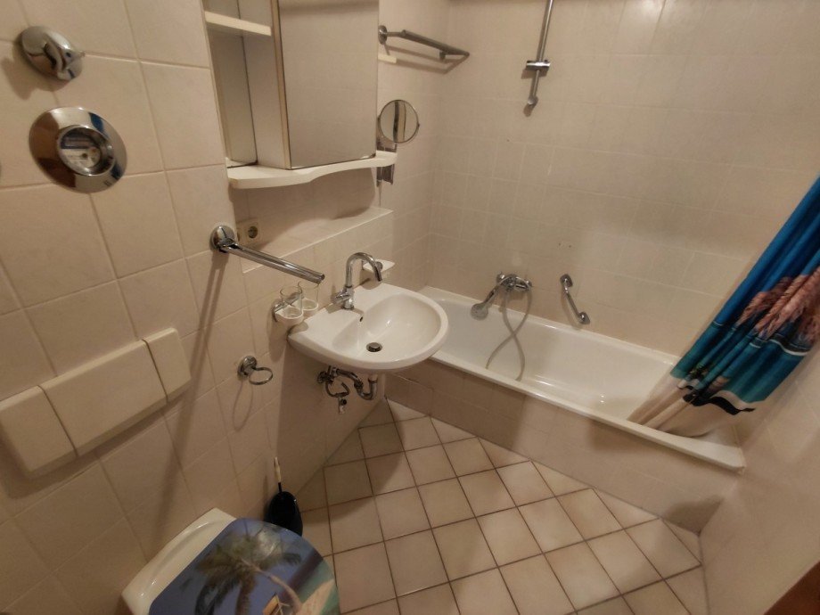 Badezimmer gegen�ber Terrassenwohnung Waldkirchen