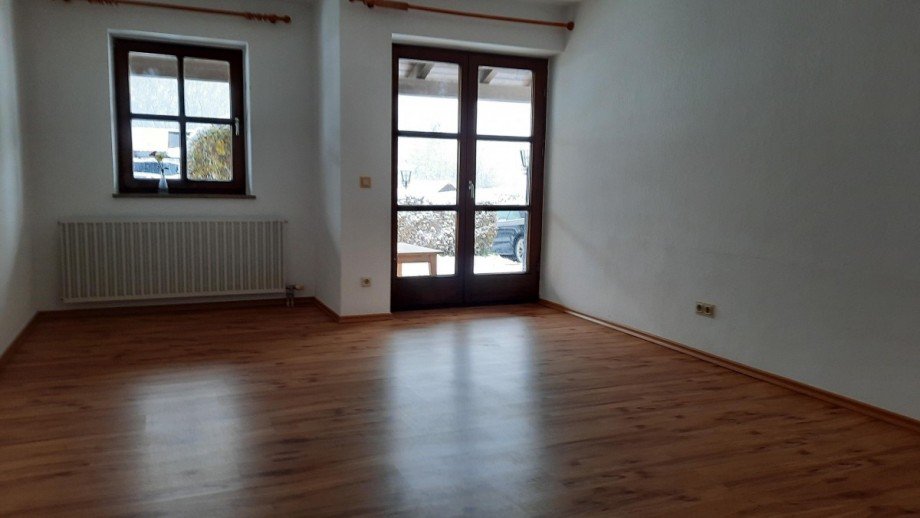 Sicht zur Terrasse Erdgeschosswohnung Waldkirchen