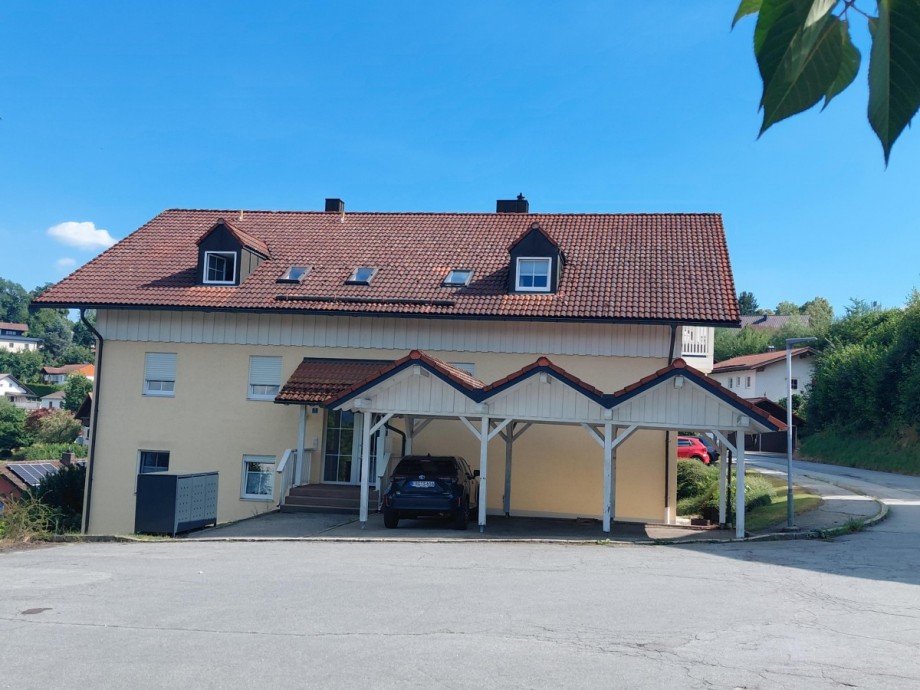Eingangsbereich Souterrainwohnung Waldkirchen