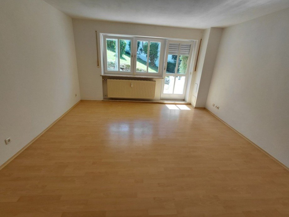 Heller Wohn.- Schlafbereich Terrassenwohnung Waldkirchen