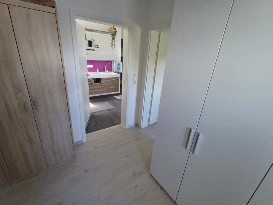 Ankleide/Sicht Bad OG Einfamilienhaus F�rstenstein