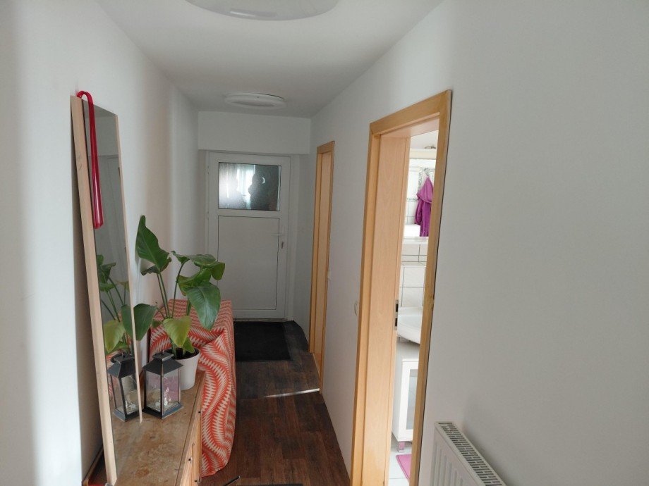 Flur EG Einfamilienhaus R�hrnbach