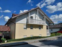 Bild (b650026c6d5c30f1f5187cd49bfc2927): *TOP LAGE - HELLE SOUTERRAINWOHNUNG * fu�l�ufig ins Zentrum von Waldkirchen