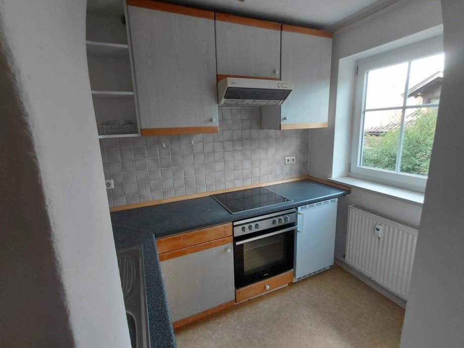 Heller K�chenbereich Souterrainwohnung Waldkirchen