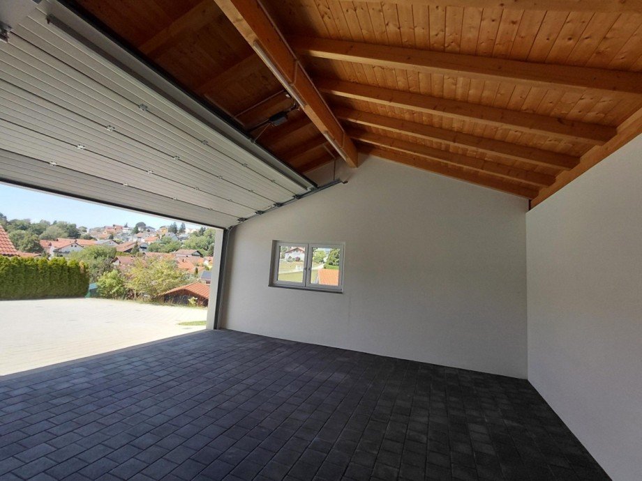 ..erh�ht, f�r gro�e Fahrzeuge Bungalow Eging a.See